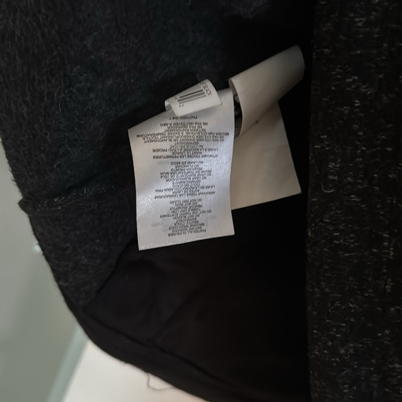 Stoic (Backcountry) Black, Grey Speckled, and Red Accents Zip-Up Jacket - Picture 11 of 12